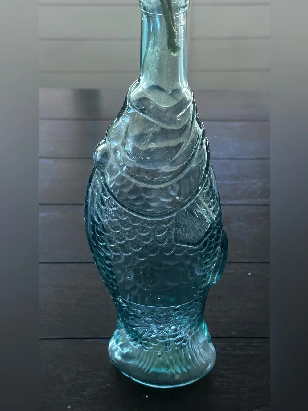 Clear Teal Fish-Shaped Glass Aquarium Ornament - Teal